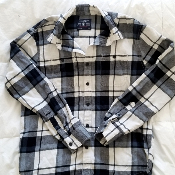 American Eagle Flannel - Picture 1 of 3